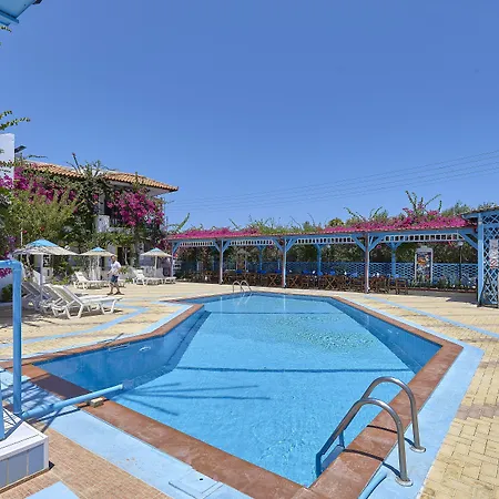 Hotel apartamentowy Paul Marie 3*