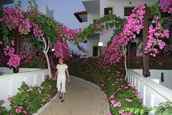 Paul Marie Aparthotel 3*