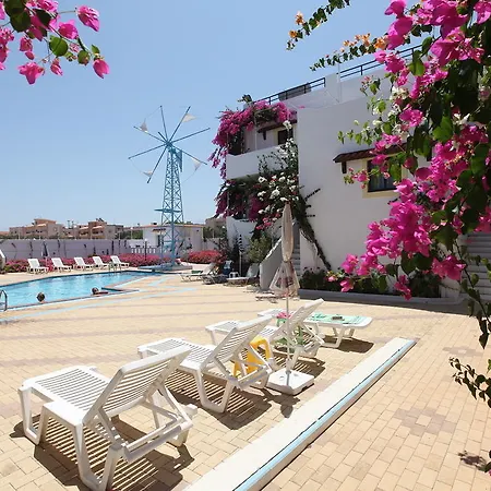 Paul Marie Aparthotel 3*