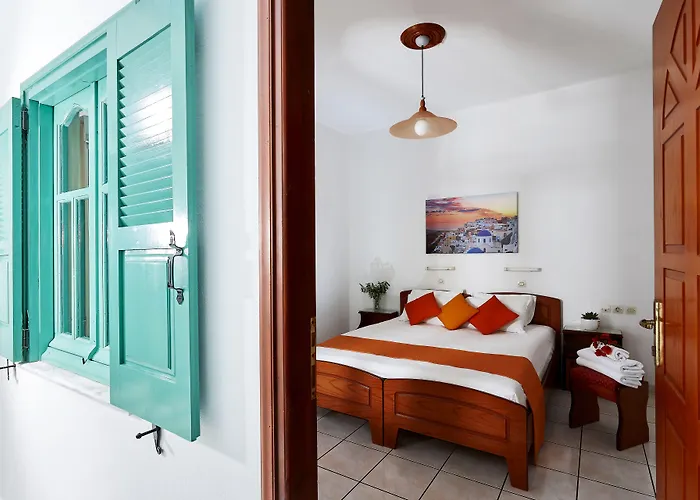 Paul Marie Hersonissos (Crete)