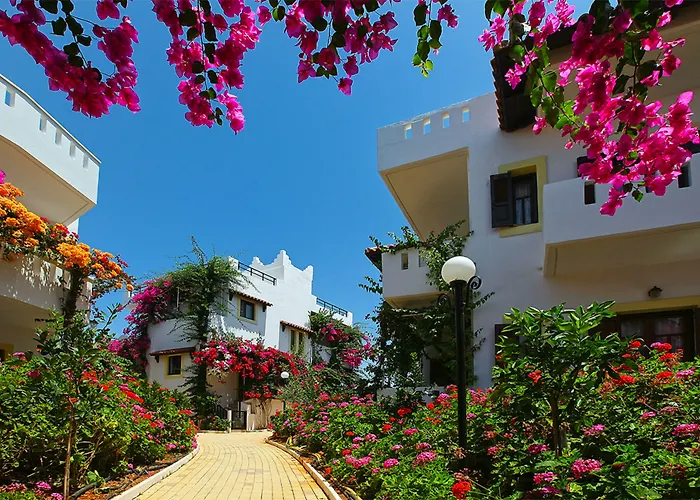 Apart Otel Paul Marie 4*